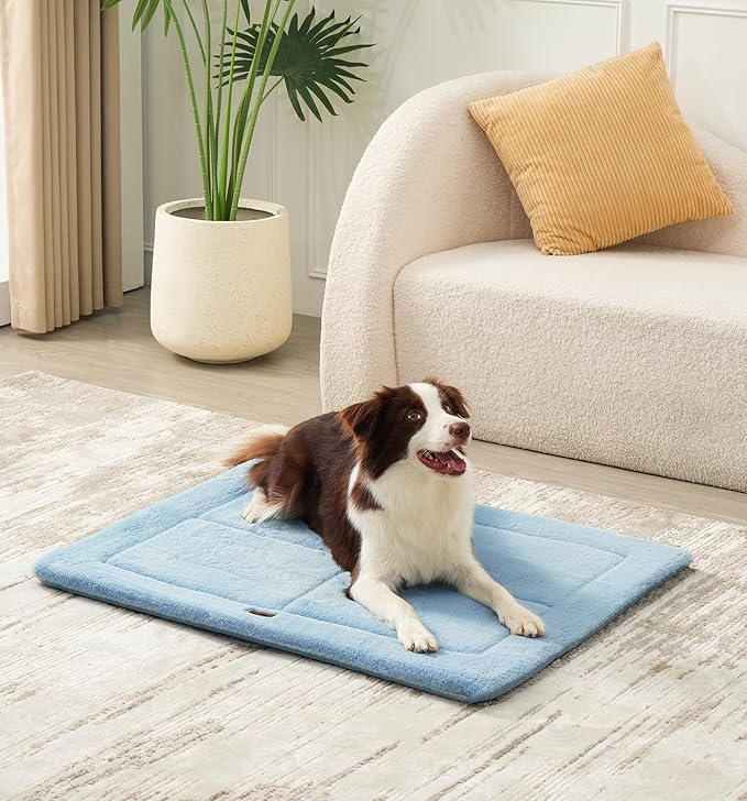 Made4Pets Dog Crate Pad Bed for Large Dogs, Washable & Reversible, Anti-Slip Kennel Mat for Cozy Sleeping, Soft Fluffy Dog Bed for Indoor & Outdoor Use, 44"x32", Blue