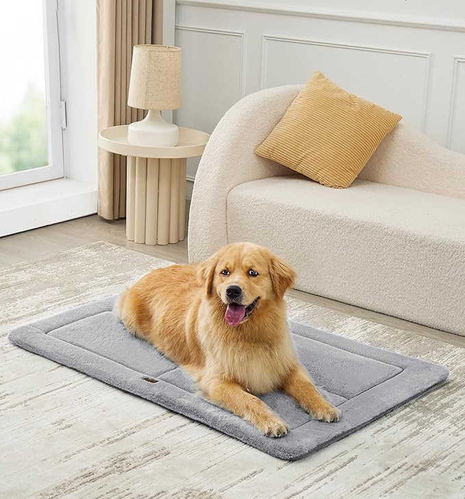 Made4Pets Dog Crate Pad Bed for Large Dogs, Washable & Reversible, Anti-Slip Kennel Mat for Cozy Sleeping, Soft Fluffy Dog Bed for Indoor & Outdoor Use, 41"x29", Gray
