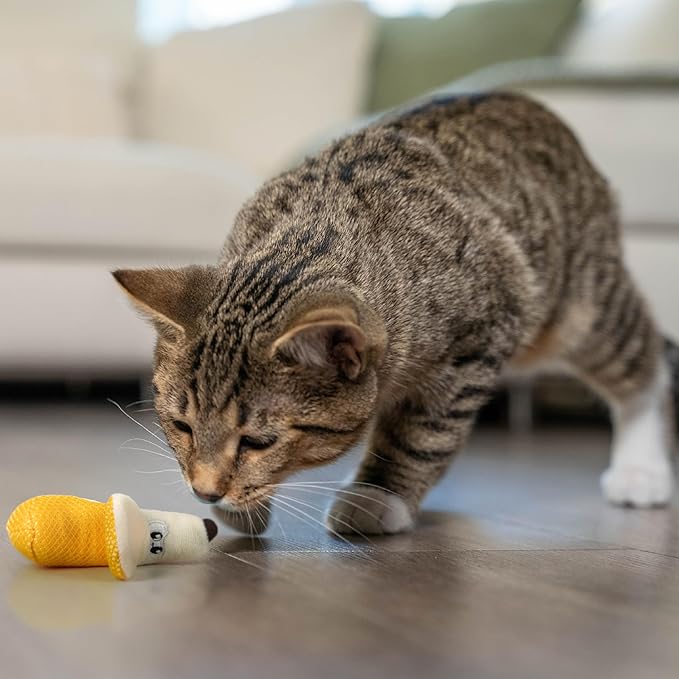 Catstages Dental Banana Cat Toy with Catnip, Interactive Chew for Healthy Teeth and Gums, Engages Hunting Instincts, Durable Indoor Play for Cats, Yellow